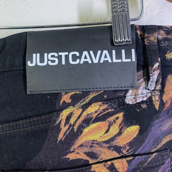 JUSTCAVALLI Roberto London Floral Straight High Waisted Painted Jeans - Picture 11 of 15